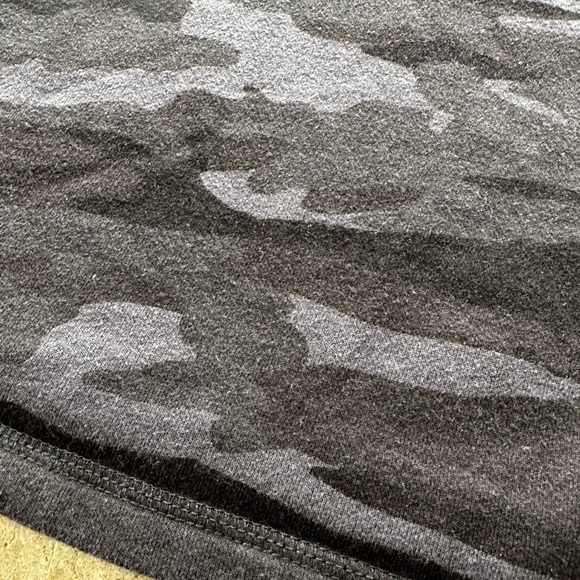 T By Talbots Short Sleeve Patch Pocket Dress Camo - Picture 7 of 7